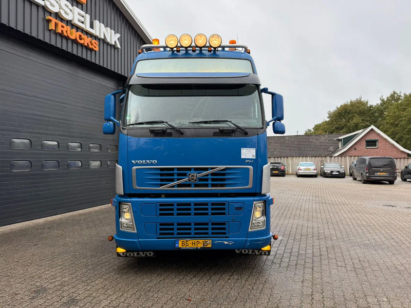 Volvo FH 13.400 Globetrotter XL Handgeschakeld/Manual Hydraulic EURO 5 NL Truck - Tracteur routier: photos 5 Volvo FH 13.400 Globetrotter XL Handgeschakeld/Manual Hydraulic EURO 5 NL Truck - Tracteur routier: photos 5
