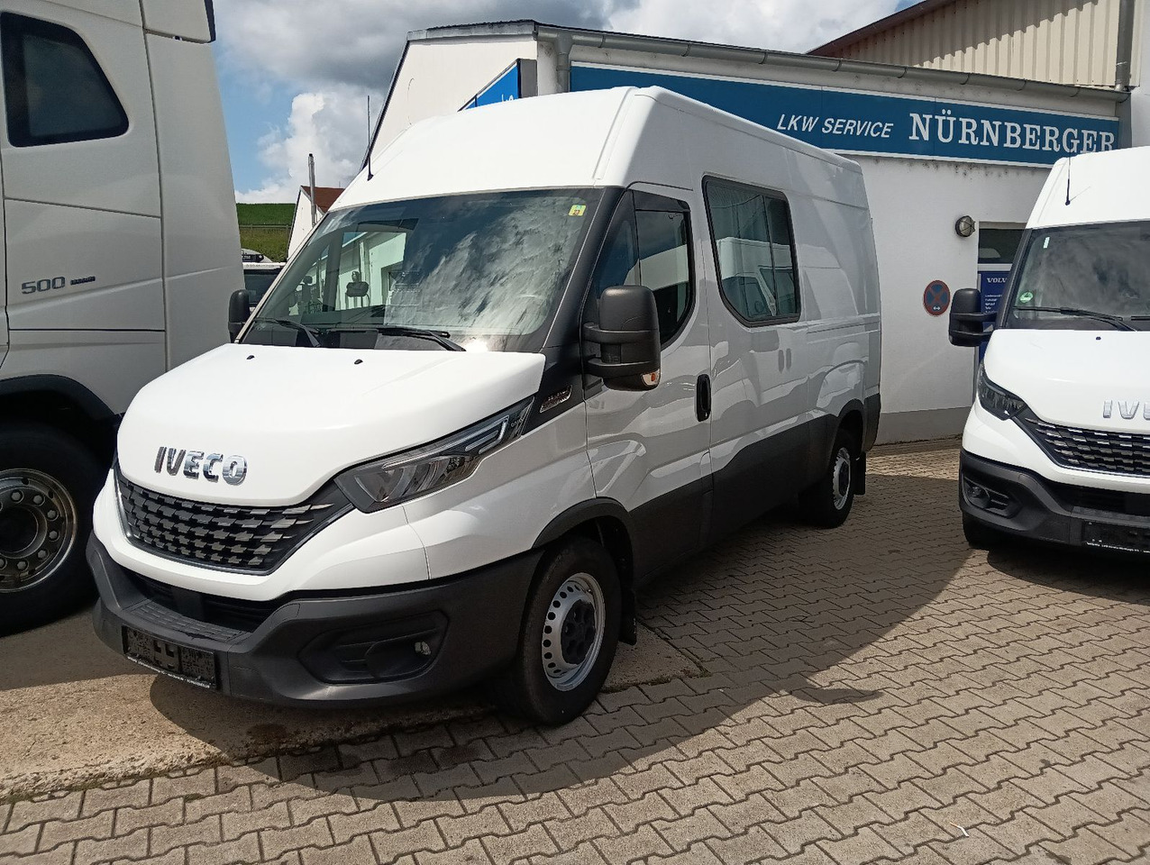 Iveco Daily Kasten HKa 35S21 V WB3520 AHK, Standheizun - Fourgon utilitaire: photos 3 Iveco Daily Kasten HKa 35S21 V WB3520 AHK, Standheizun - Fourgon utilitaire: photos 3