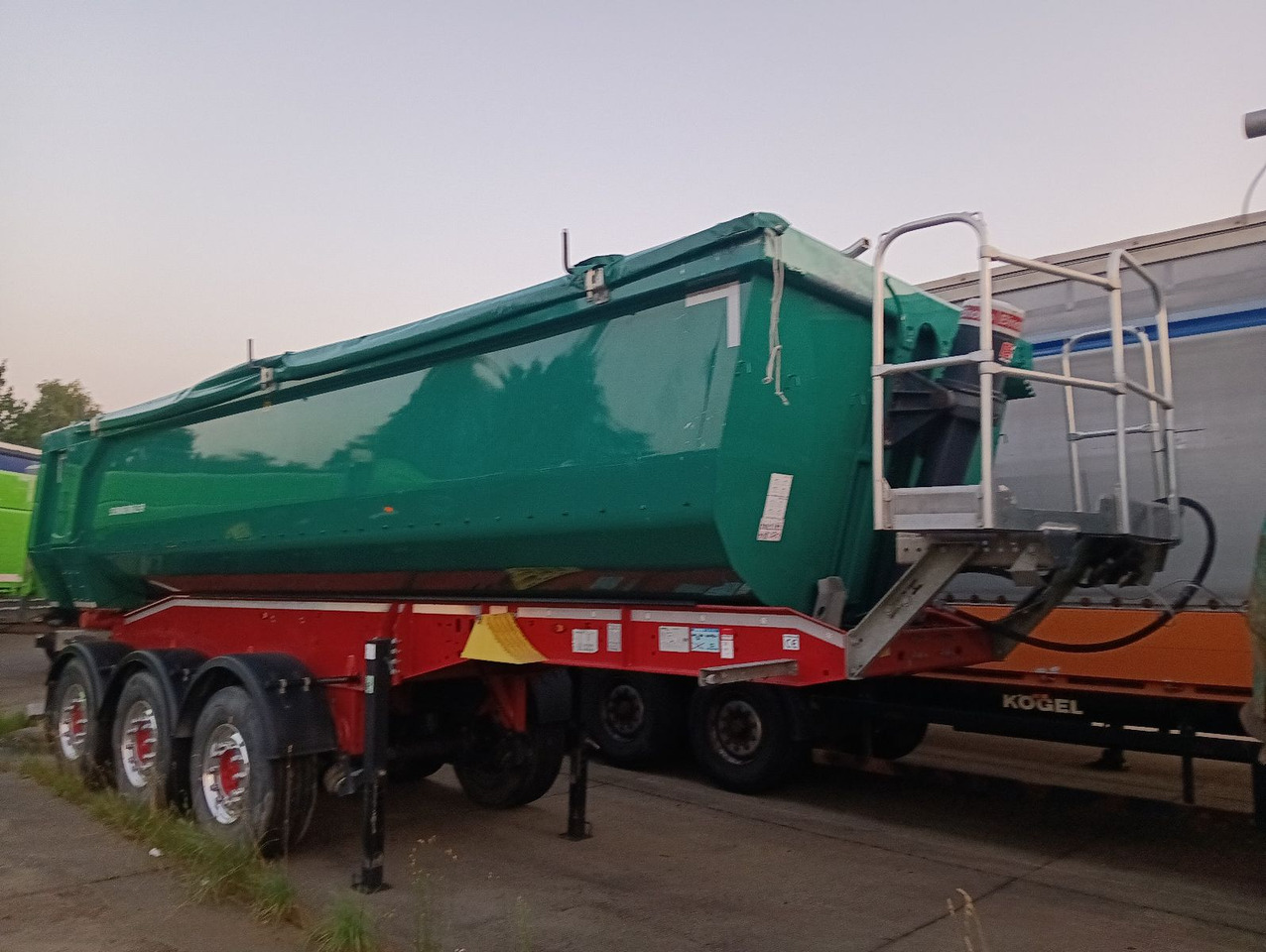 Semi-remorque benne Schwarzmüller 3-A Alumulde ALCOA 27m3 SAF Lift 5,4t el.Verdeck: photos 25