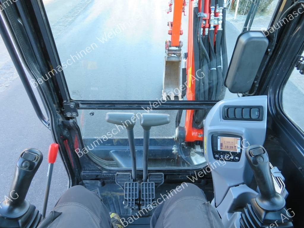 Kubota U 36-4  en leasing occasion Kubota U 36-4: photos 12