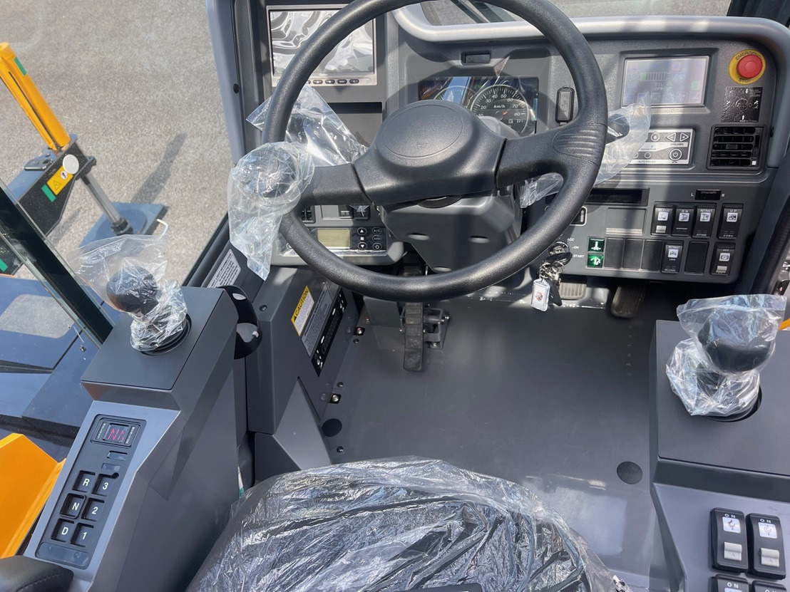 Grue mobile neuf KATO CR-130Rv - 13 Ton Crane - Joystick Control & Stage V Engine: photos 28 Grue mobile neuf KATO CR-130Rv - 13 Ton Crane - Joystick Control & Stage V Engine: photos 28