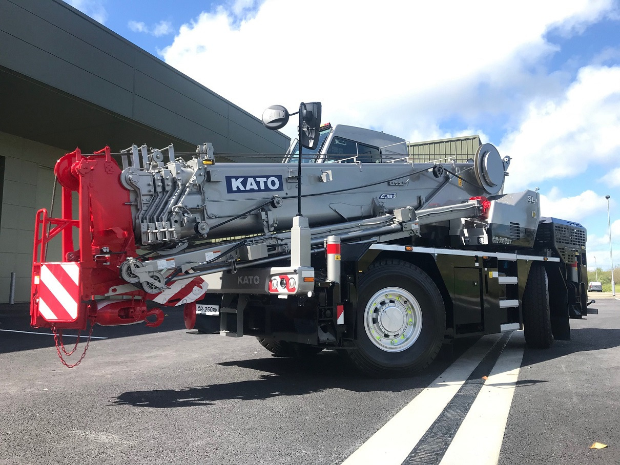 KATO CR-250Rv - 25 Ton Crane - Grue mobile: photos 3 KATO CR-250Rv - 25 Ton Crane - Grue mobile: photos 3