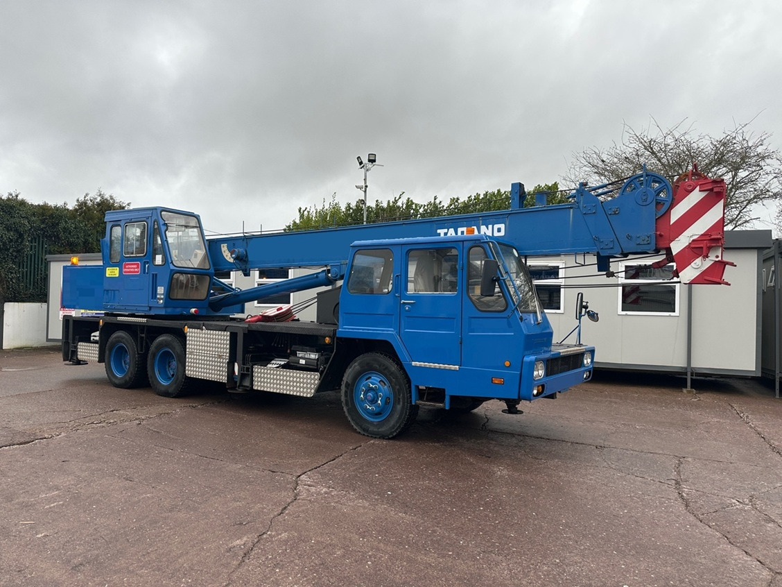 TADANO TL160M - Grue mobile: photos 1 TADANO TL160M - Grue mobile: photos 1