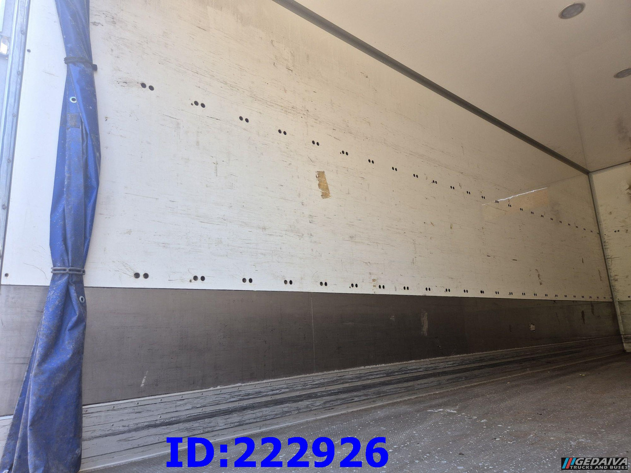 Camion isothermique DAF XF 106 440 FAR 6x2 Euro6: photos 6