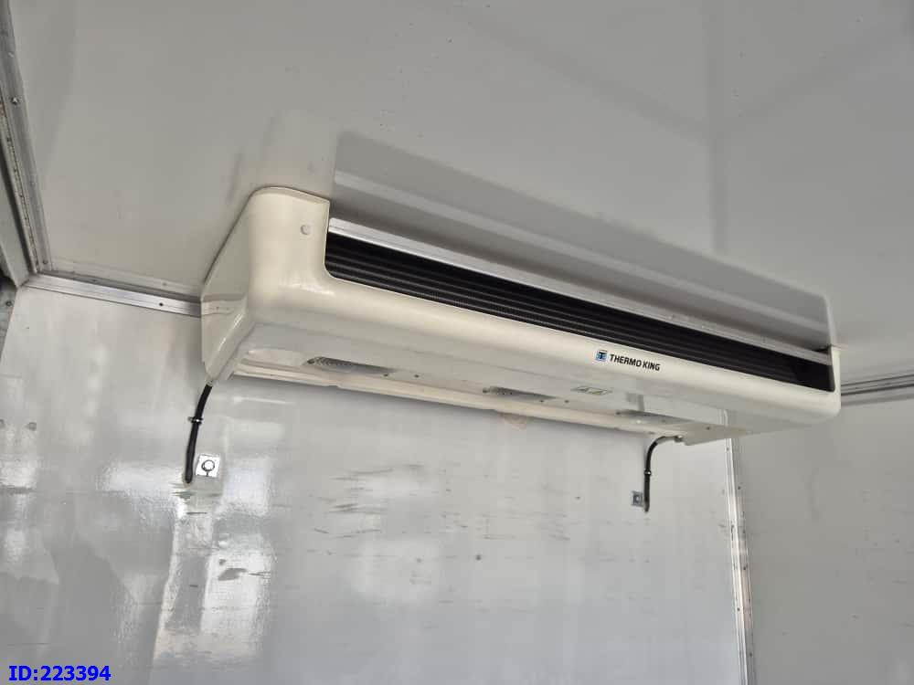 Camion frigorifique IVECO Eurocargo 120-220 Thermoking V800  Euro6: photos 14