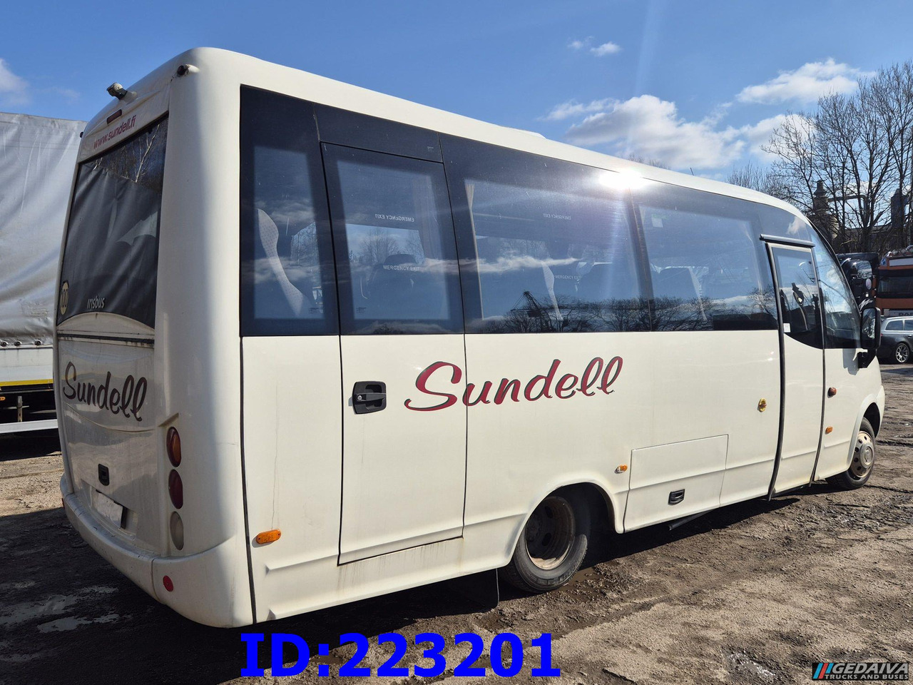 IVECO Wing 25-seater (Engine problem) - Autocar: photos 4 IVECO Wing 25-seater (Engine problem) - Autocar: photos 4