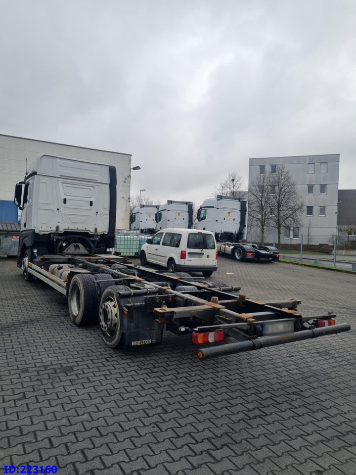 MERCEDES-BENZ Actros 2542 BDF Euro6 - Châssis cabine: photos 5 MERCEDES-BENZ Actros 2542 BDF Euro6 - Châssis cabine: photos 5