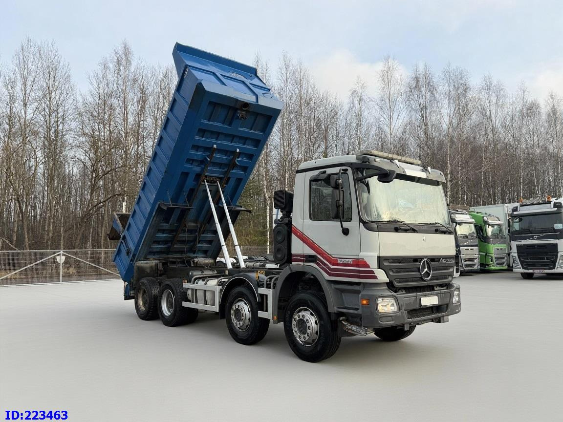 MERCEDES-BENZ Actros 3241 8x4 TOP CONDITION - Camion benne: photos 4 MERCEDES-BENZ Actros 3241 8x4 TOP CONDITION - Camion benne: photos 4