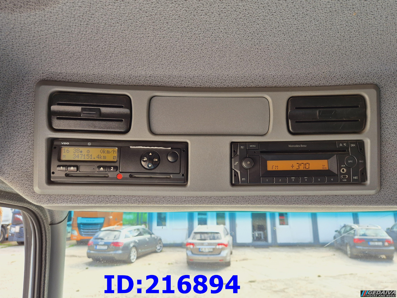 Camion isothermique MERCEDES-BENZ Atego 818 Euro6: photos 17