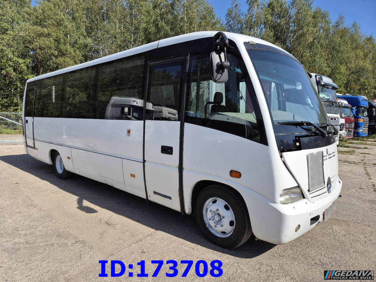 MERCEDES-BENZ Medio 30 Seat - Autocar: photos 4 MERCEDES-BENZ Medio 30 Seat - Autocar: photos 4