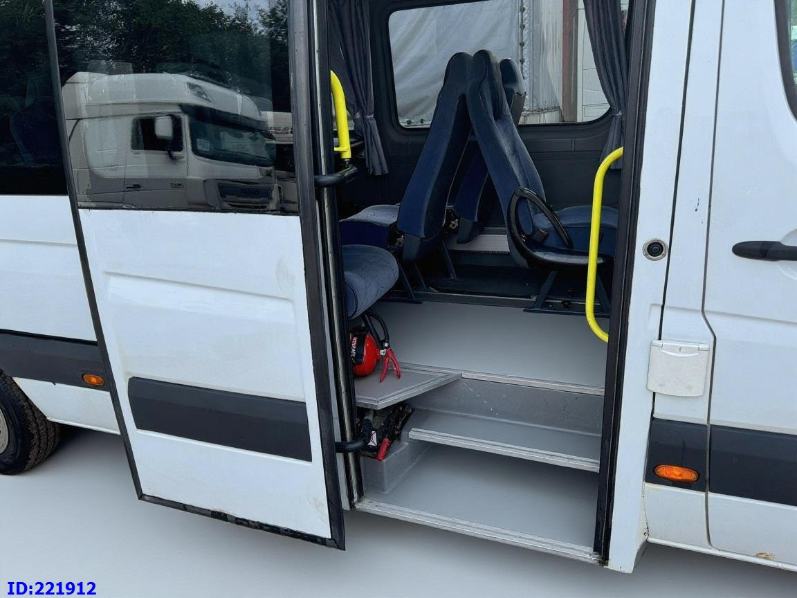 MERCEDES-BENZ Sprinter 518 VIP 17-Place - Minibus, Transport de personnes: photos 5 MERCEDES-BENZ Sprinter 518 VIP 17-Place - Minibus, Transport de personnes: photos 5