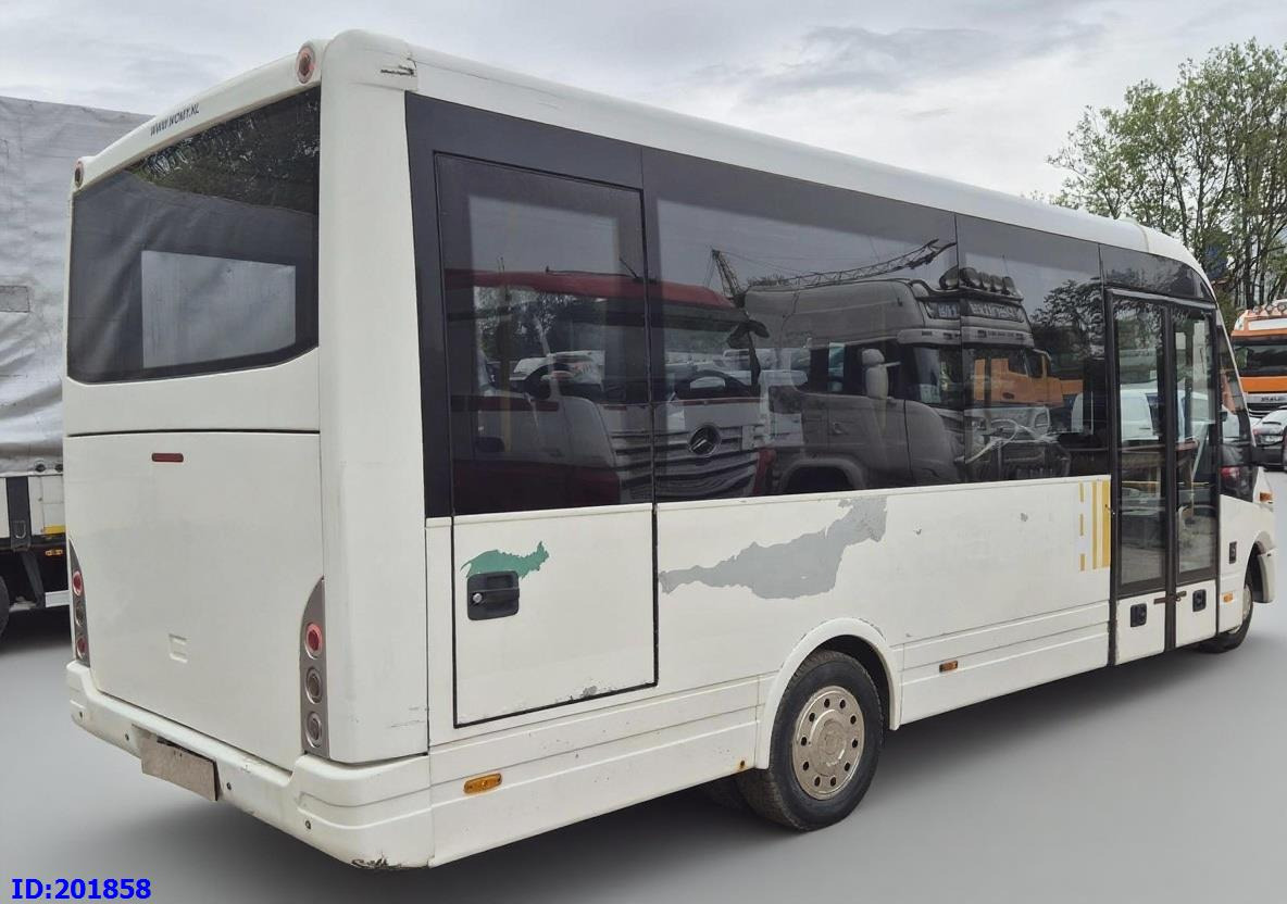 MERCEDES-BENZ Sprinter 616 - 27 Place - Bus urbain: photos 5 MERCEDES-BENZ Sprinter 616 - 27 Place - Bus urbain: photos 5