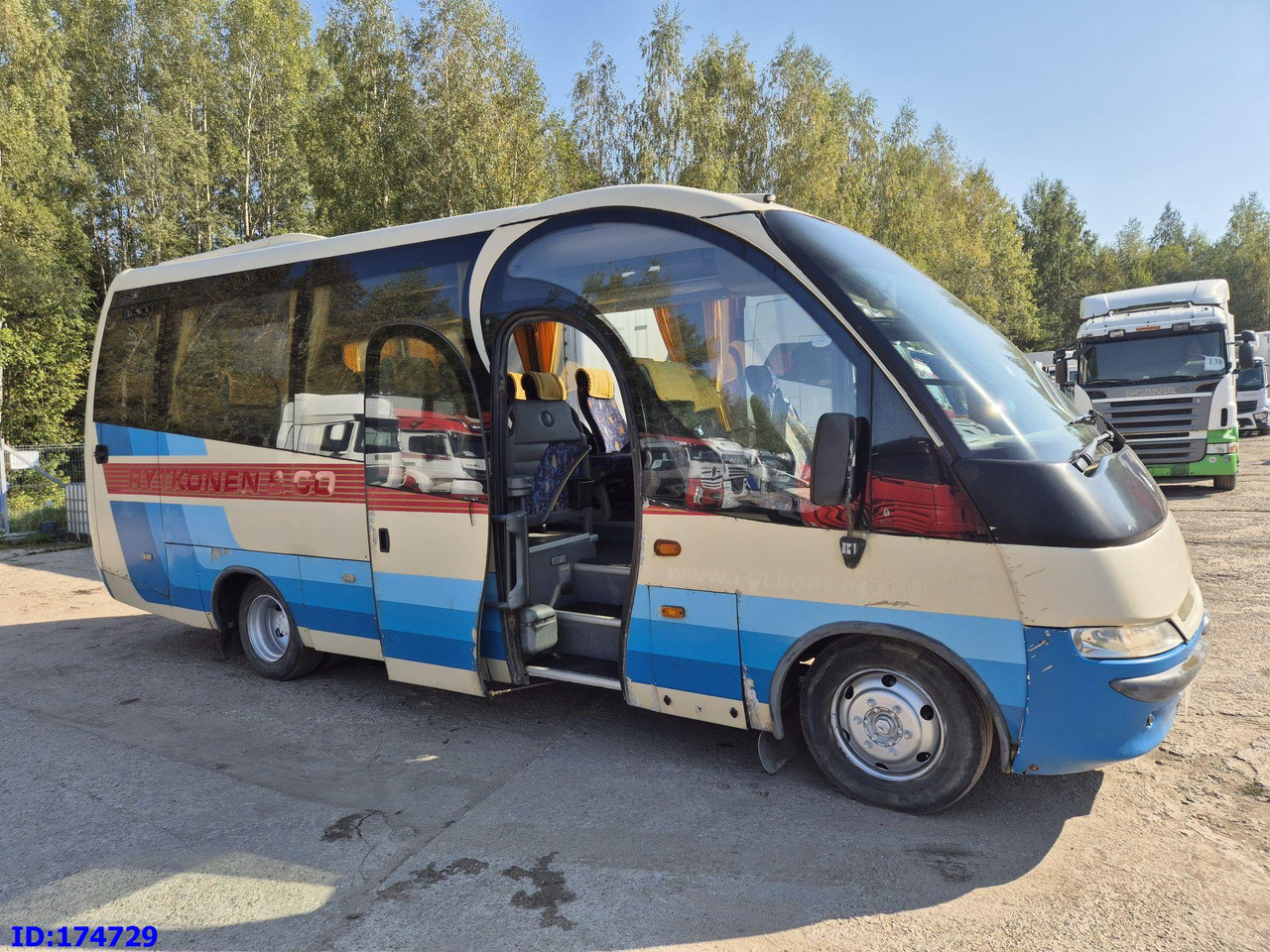 MERCEDES-BENZ Vario 815 26-Seater - Minibus, Autocar: photos 4 MERCEDES-BENZ Vario 815 26-Seater - Minibus, Autocar: photos 4