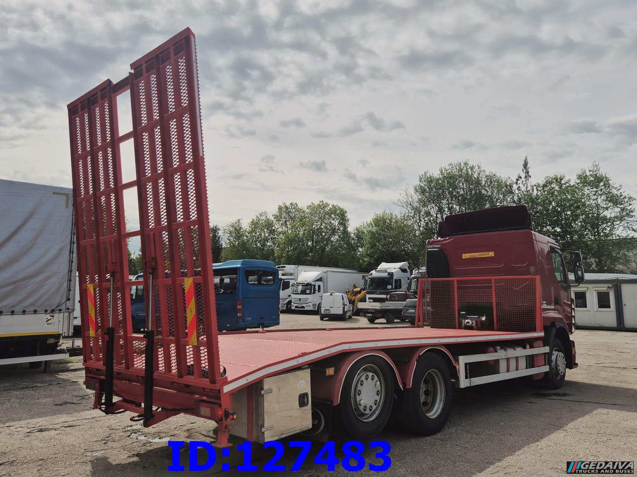 RENAULT Premium 460 6x2 (Steering axel) Euro5 - Camion plateau: photos 5 RENAULT Premium 460 6x2 (Steering axel) Euro5 - Camion plateau: photos 5