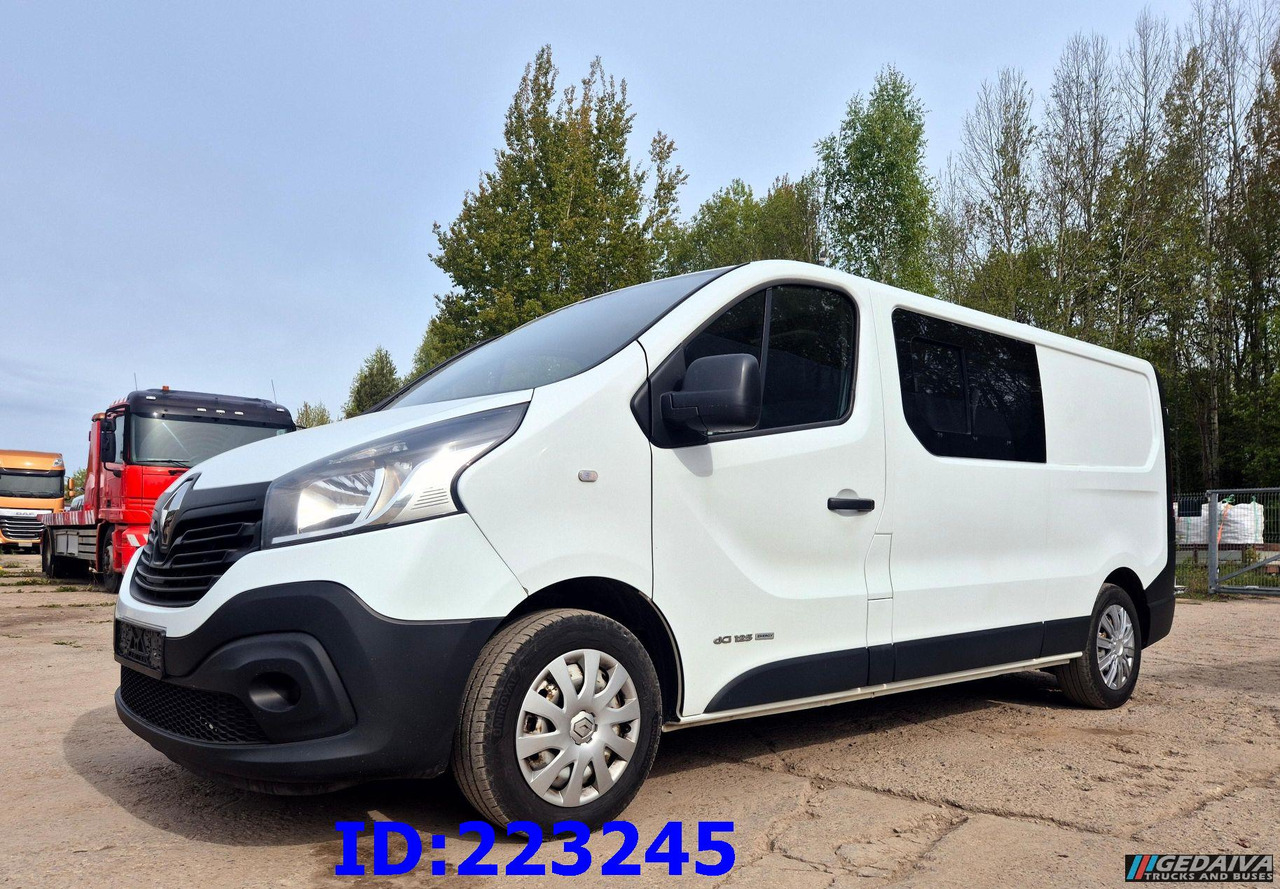 RENAULT Trafic Euro6 - Utilitaire double cabine: photos 1 RENAULT Trafic Euro6 - Utilitaire double cabine: photos 1