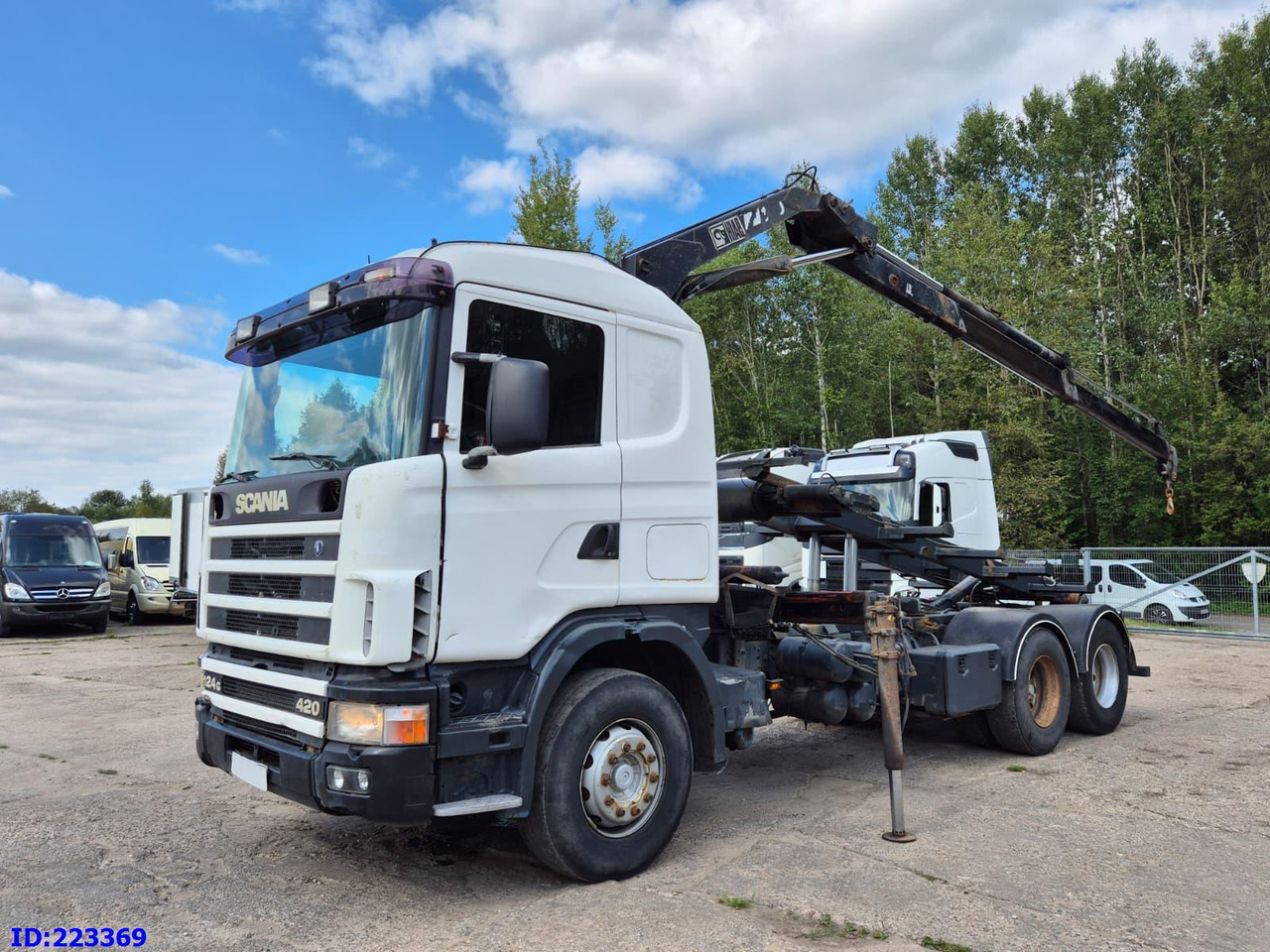 SCANIA R124 420 + Crane HIAB 140AW - Camion benne: photos 1 SCANIA R124 420 + Crane HIAB 140AW - Camion benne: photos 1