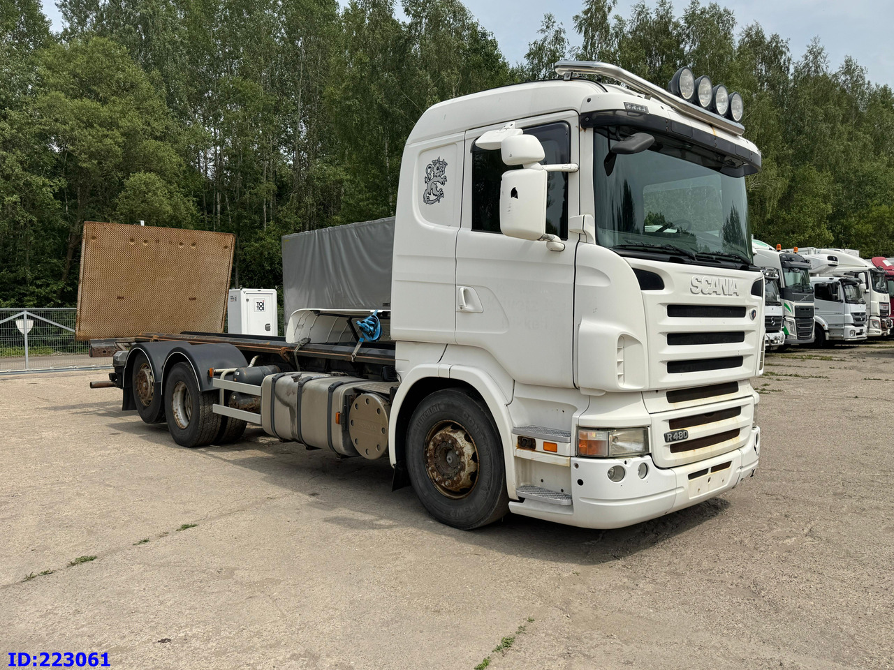 SCANIA R480 6X2 3 Pedals - Châssis cabine: photos 4 SCANIA R480 6X2 3 Pedals - Châssis cabine: photos 4