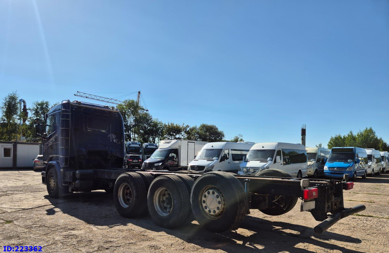 SCANIA R580 8x4 Euro6 Retarder - Châssis cabine: photos 4 SCANIA R580 8x4 Euro6 Retarder - Châssis cabine: photos 4