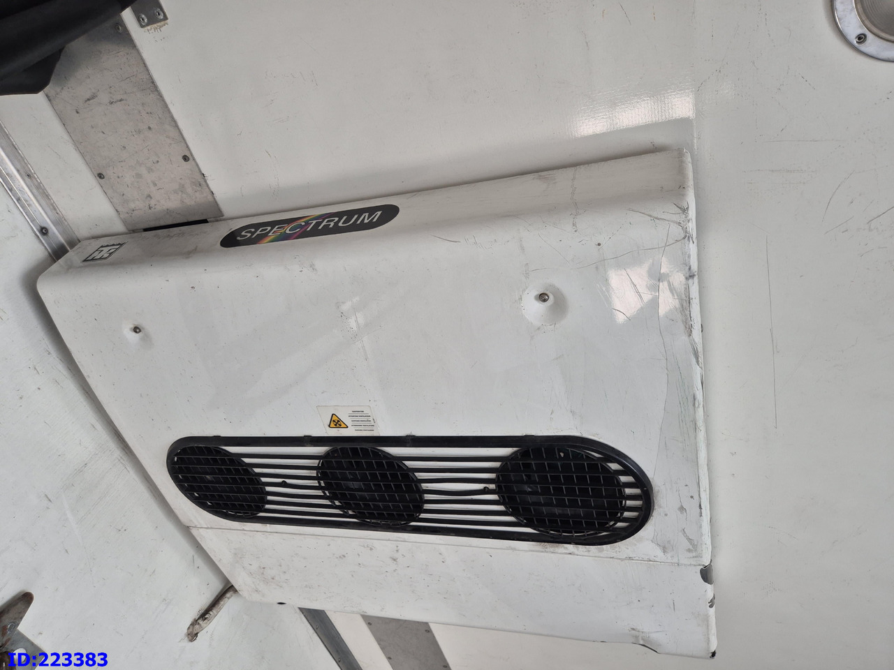 THERMO KING T1200R - Unité réfrigéré: photos 4 THERMO KING T1200R - Unité réfrigéré: photos 4