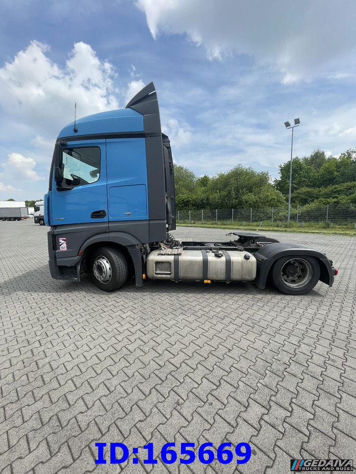 MERCEDES-BENZ Actros 1842 - Mega - Euro6 - Tracteur routier: photos 1 MERCEDES-BENZ Actros 1842 - Mega - Euro6 - Tracteur routier: photos 1
