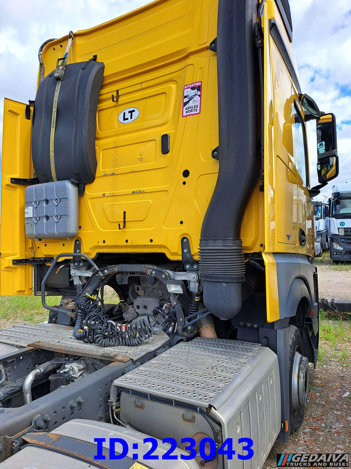 MERCEDES-BENZ Actros 1842 - Mega - Euro6 - Tracteur routier: photos 5 MERCEDES-BENZ Actros 1842 - Mega - Euro6 - Tracteur routier: photos 5