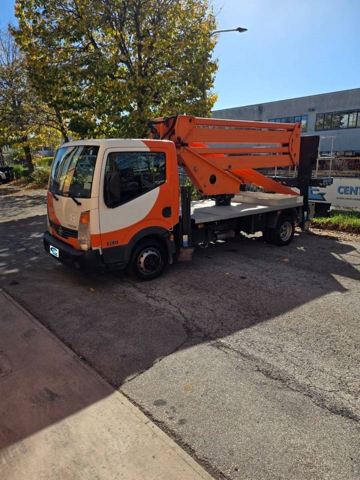 CTE ZED 20 - Camion avec nacelle: photos 3 CTE ZED 20 - Camion avec nacelle: photos 3