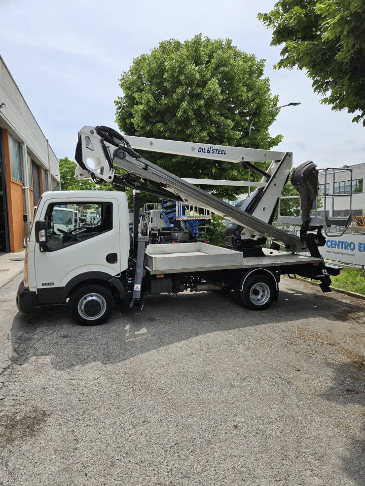 OIL&STEEL Snake 21.12 - Camion avec nacelle: photos 2 OIL&STEEL Snake 21.12 - Camion avec nacelle: photos 2