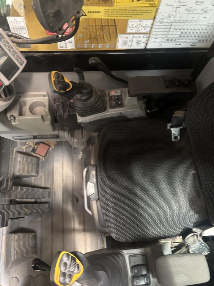 Caterpillar 308E2CR - Mini pelle: photos 3 Caterpillar 308E2CR - Mini pelle: photos 3