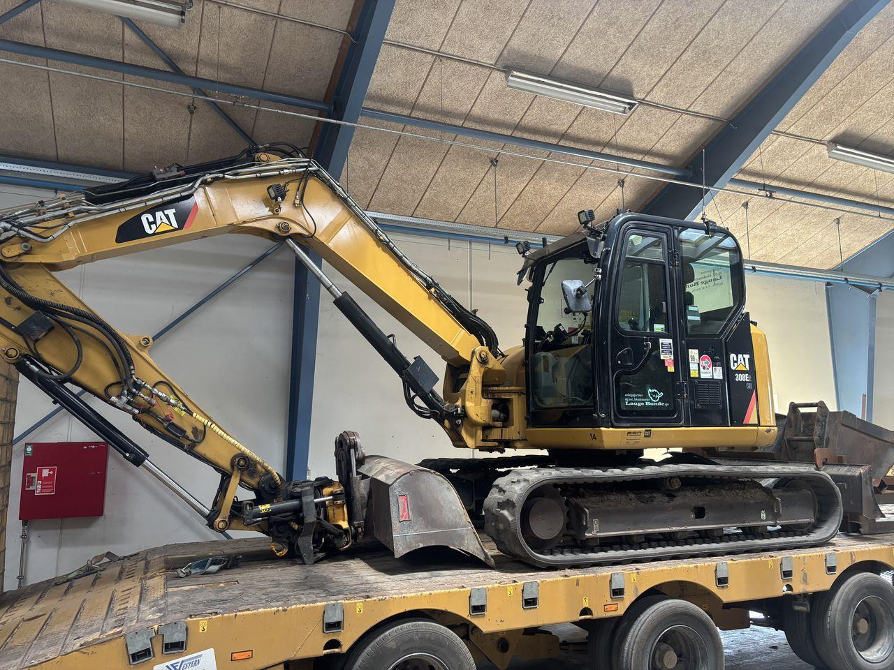 Caterpillar 308E2CR - Mini pelle: photos 2 Caterpillar 308E2CR - Mini pelle: photos 2