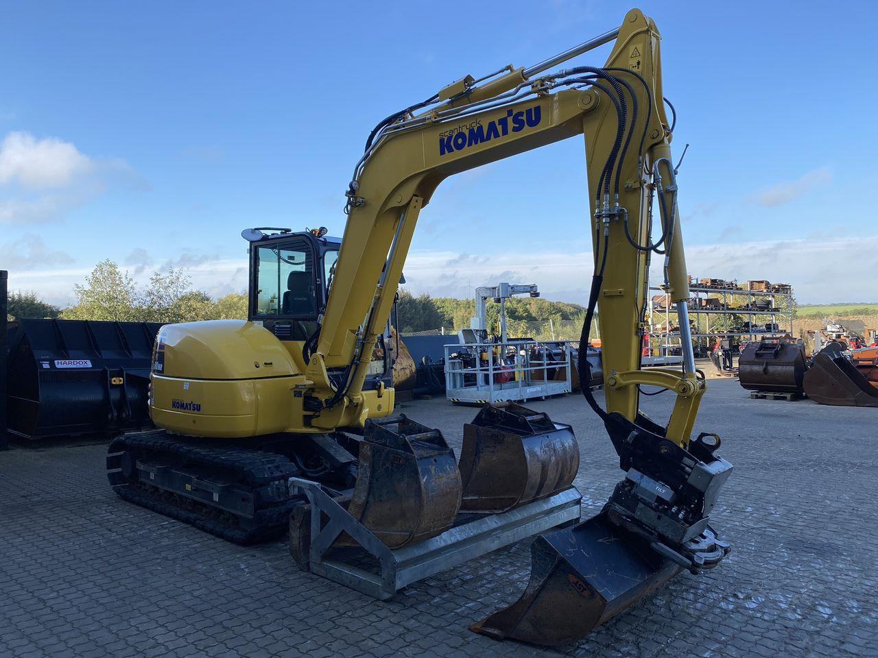 Komatsu PC80MR-5EO - Mini pelle: photos 5 Komatsu PC80MR-5EO - Mini pelle: photos 5