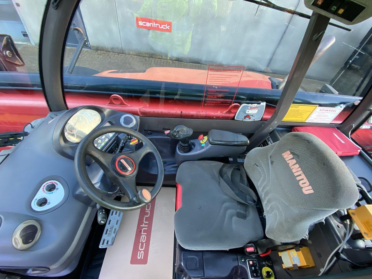 Manitou MT1440A ST3B - Chariot télescopique: photos 3 Manitou MT1440A ST3B - Chariot télescopique: photos 3