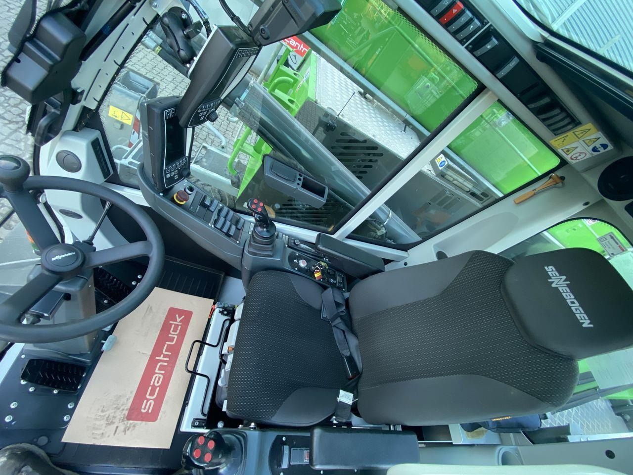 SENNEBOGEN 613E-M - Pelle de manutention: photos 3 SENNEBOGEN 613E-M - Pelle de manutention: photos 3