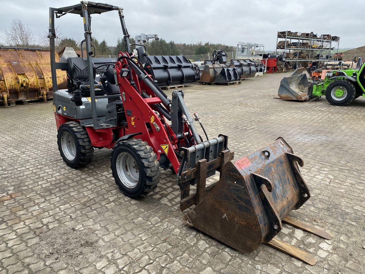 Weidemann 1140 - Valet de ferme: photos 5 Weidemann 1140 - Valet de ferme: photos 5