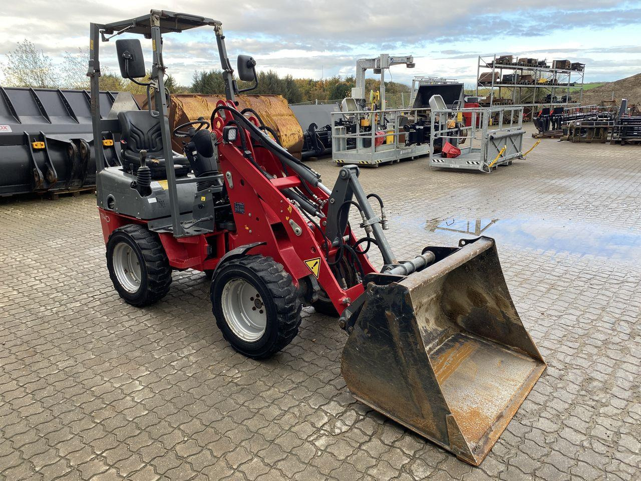 Weidemann 1140 - Valet de ferme: photos 5 Weidemann 1140 - Valet de ferme: photos 5