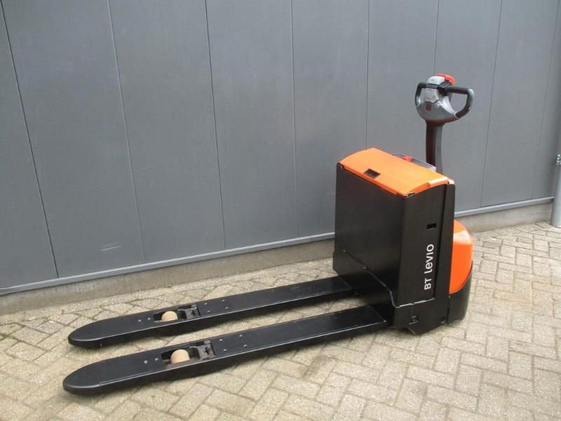 BT LWE 180 - Transpalette: photos 1 BT LWE 180 - Transpalette: photos 1