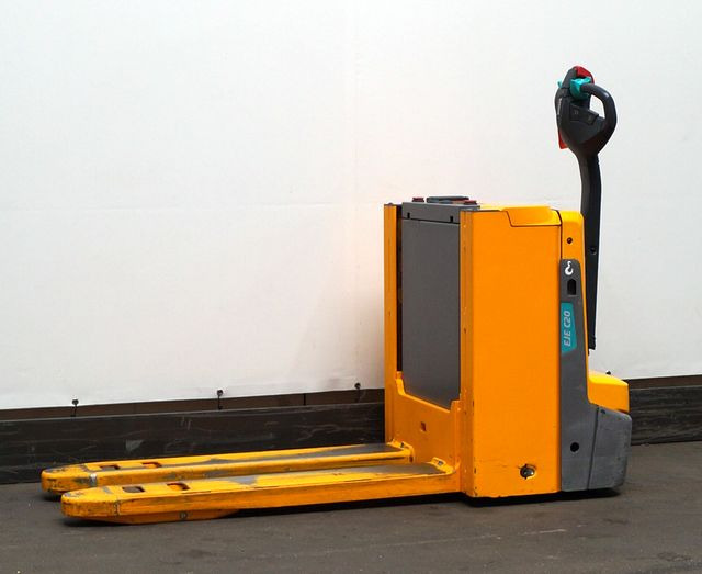 Jungheinrich EJE C20 - Transpalette: photos 1 Jungheinrich EJE C20 - Transpalette: photos 1