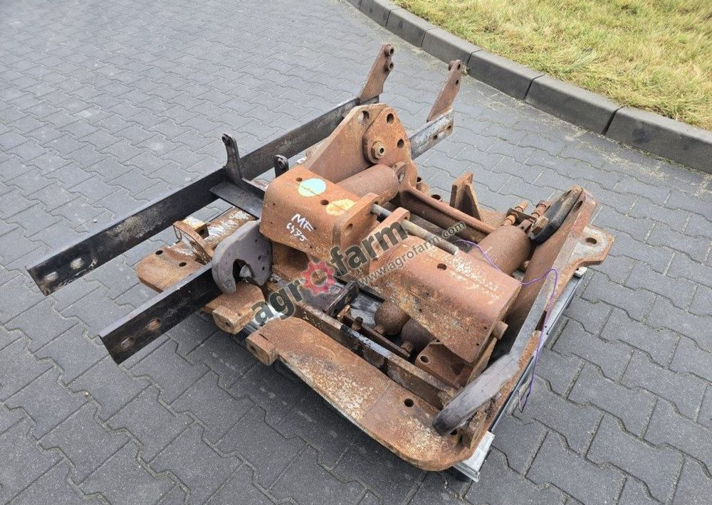 TUZ, przedni podnośnik, Massey Ferguson 6475 - Accessoire: photos 3 TUZ, przedni podnośnik, Massey Ferguson 6475 - Accessoire: photos 3
