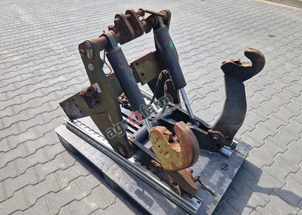 TUZ, przedni podnośnik, New Holland TS 100 90 110 - Accessoire pour Tracteur agricole: photos 3 TUZ, przedni podnośnik, New Holland TS 100 90 110 - Accessoire pour Tracteur agricole: photos 3