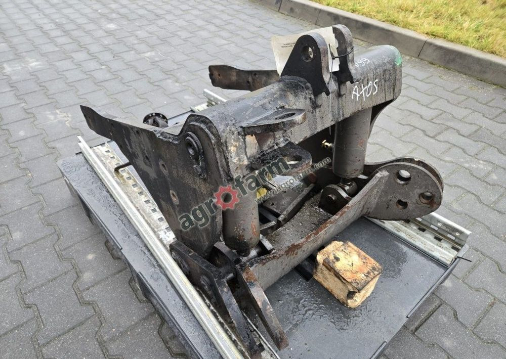 TUZ, przedni podnośnik, WOM Claas Axos - Accessoire: photos 1 TUZ, przedni podnośnik, WOM Claas Axos - Accessoire: photos 1