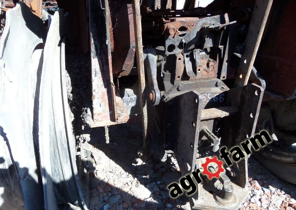 Fiat 65-66 60 skrzynia most silnik zwolnica zawór piasta wał - Pièces de rechange: photos 4 Fiat 65-66 60 skrzynia most silnik zwolnica zawór piasta wał - Pièces de rechange: photos 4