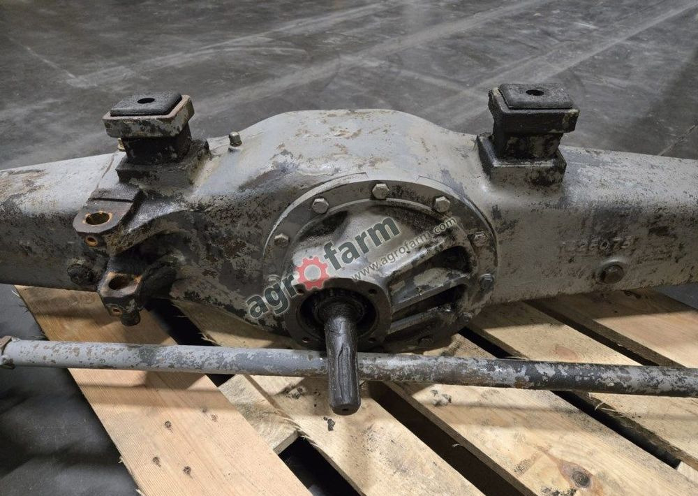 Przedni most Massey Ferguson 2640 - Transmission: photos 4 Przedni most Massey Ferguson 2640 - Transmission: photos 4