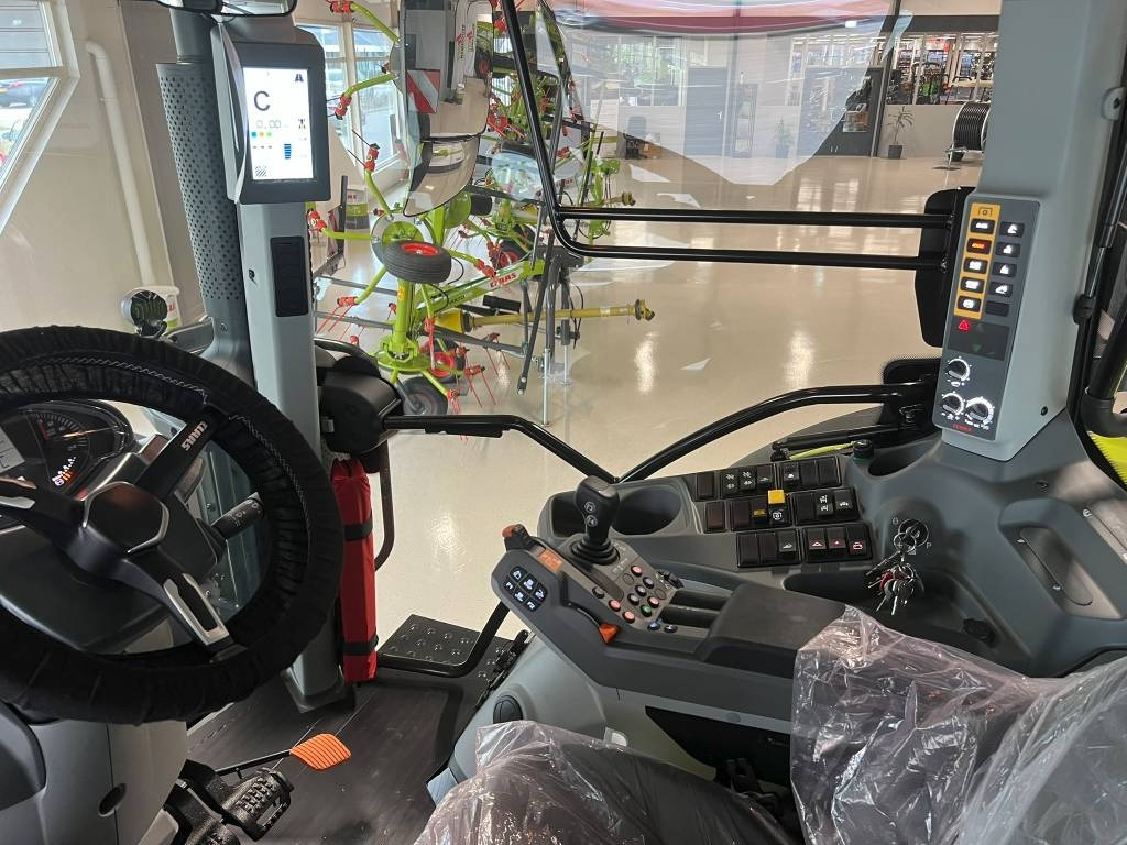 Claas Arion 530 - Tracteur agricole: photos 4 Claas Arion 530 - Tracteur agricole: photos 4