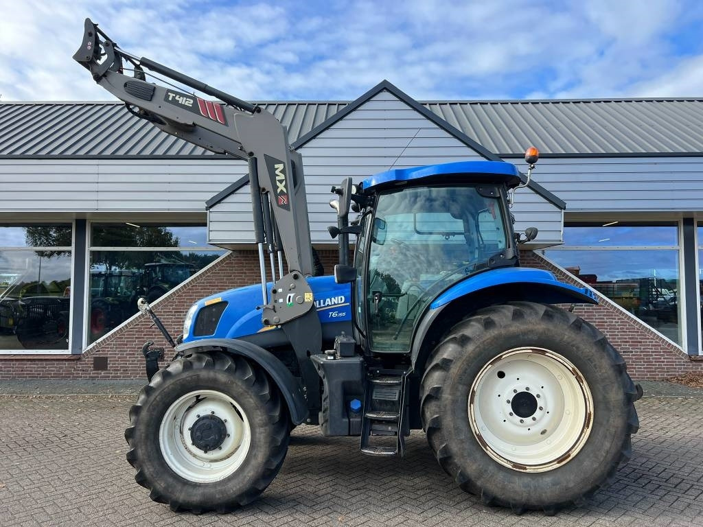 New Holland T 6.155 - Tracteur agricole: photos 3 New Holland T 6.155 - Tracteur agricole: photos 3