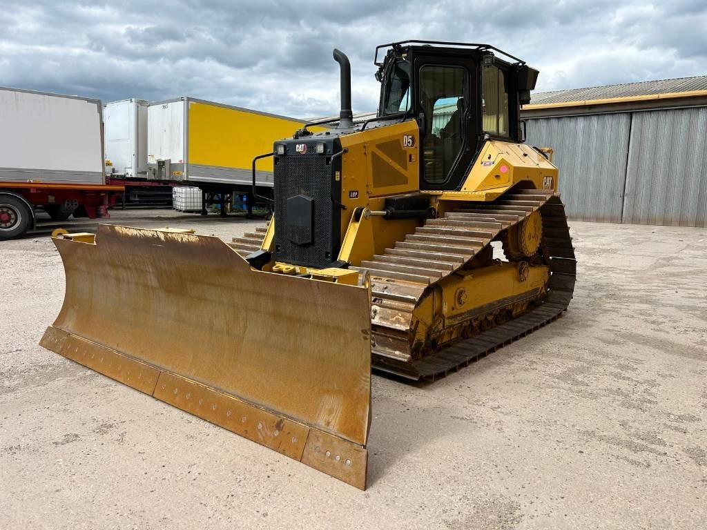 CAT D 5 LGP - Bulldozer: photos 3 CAT D 5 LGP - Bulldozer: photos 3