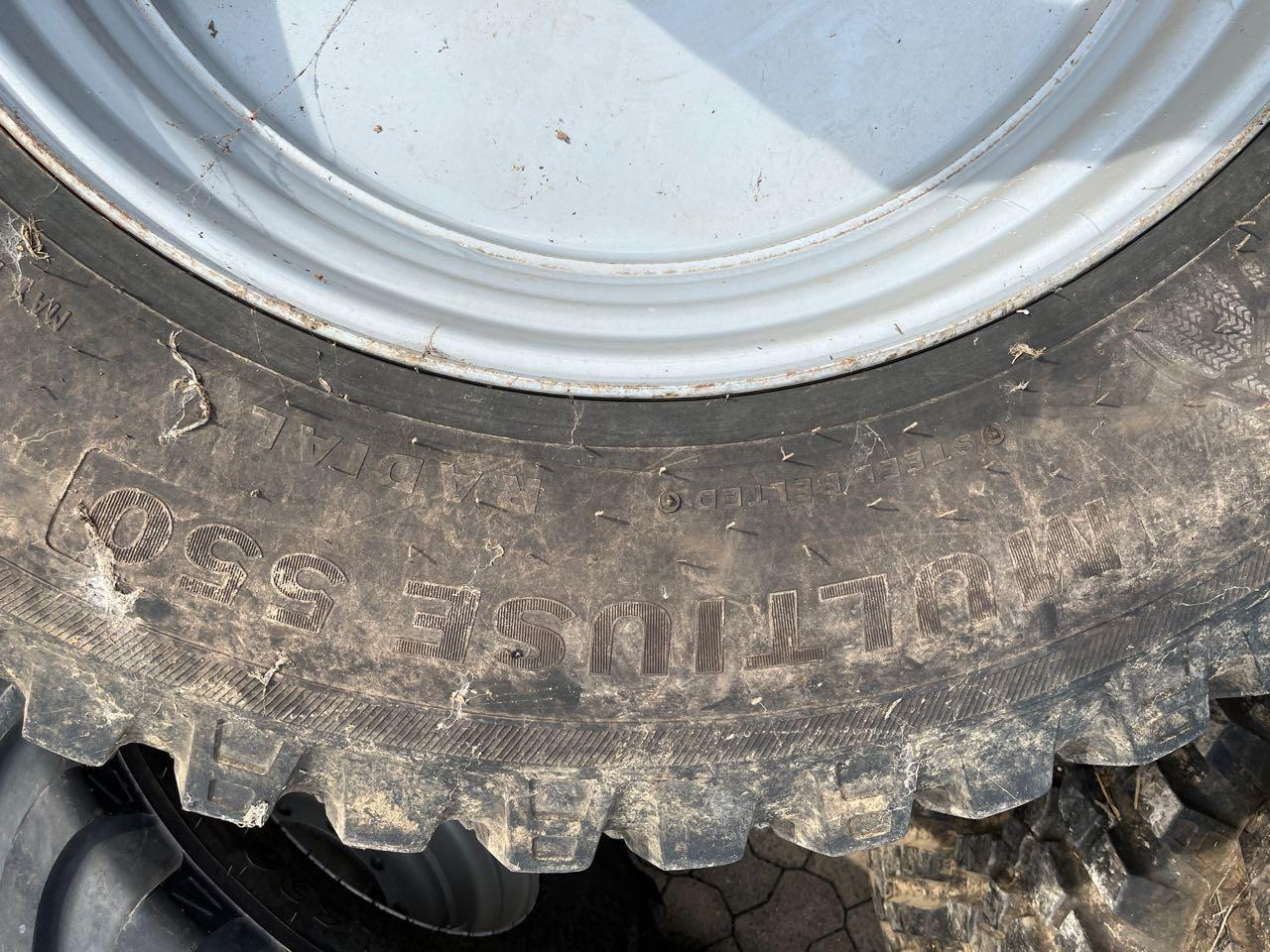 Alliance Multiuse 550 - Pneu: photos 2 Alliance Multiuse 550 - Pneu: photos 2