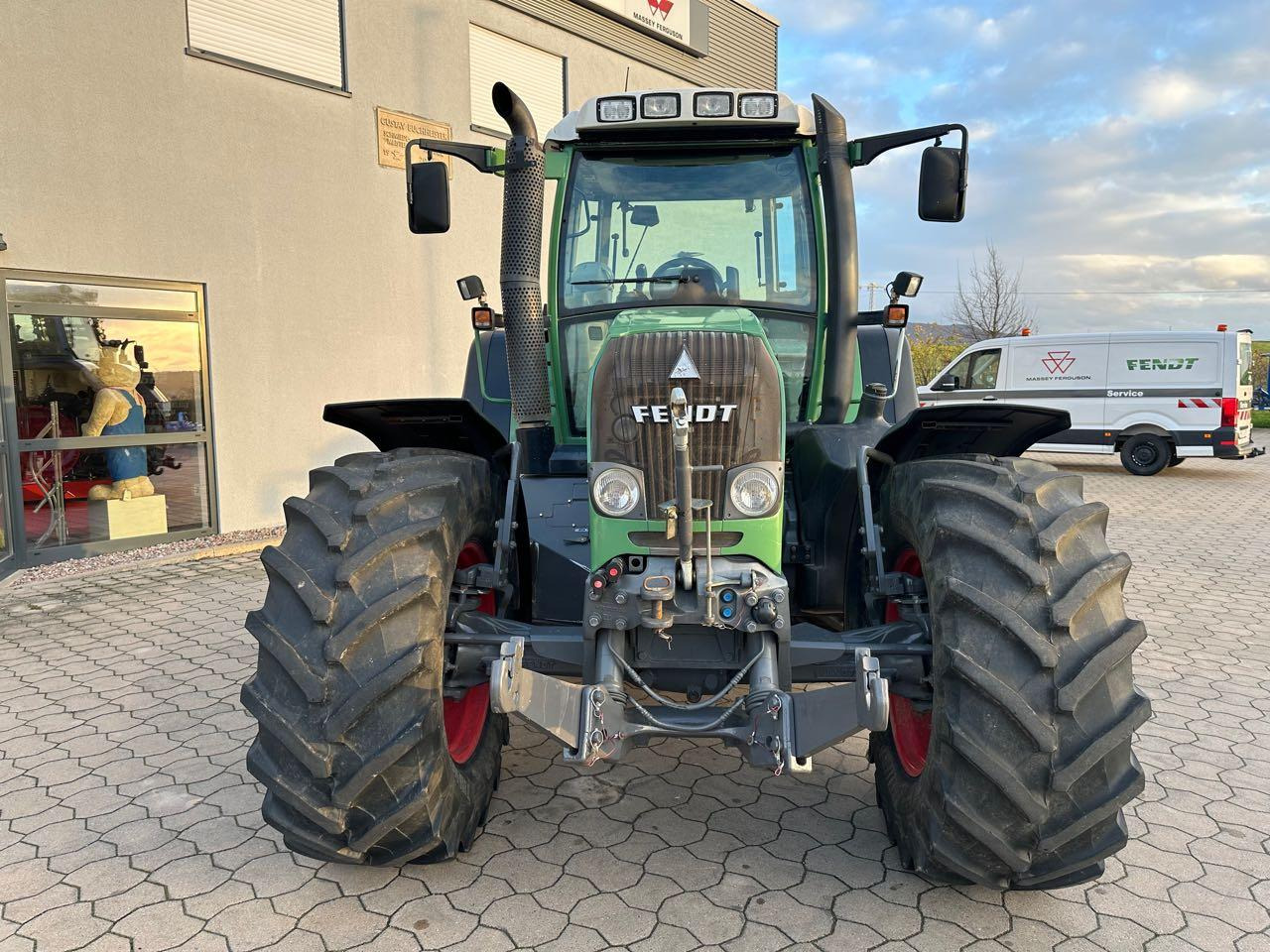 Fendt 716 Vario TMS - Tracteur agricole: photos 3 Fendt 716 Vario TMS - Tracteur agricole: photos 3