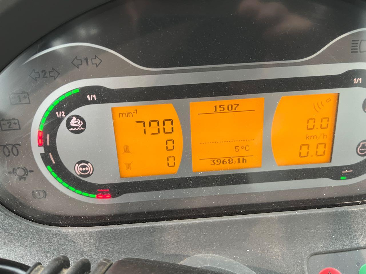 Fendt 720 Vario S4 ProfiPlus - Tracteur agricole: photos 5 Fendt 720 Vario S4 ProfiPlus - Tracteur agricole: photos 5