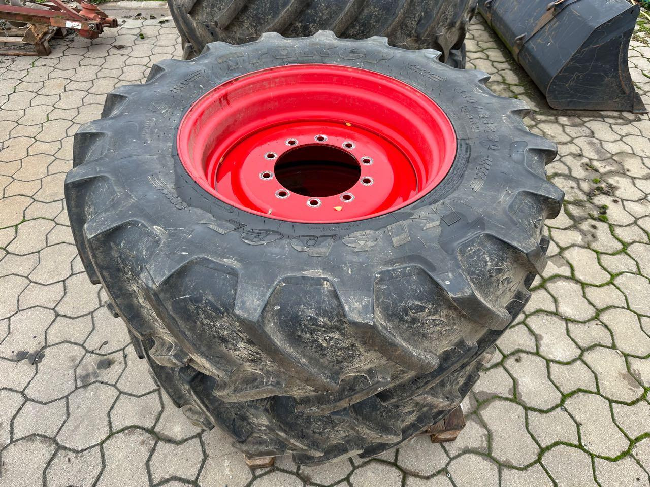 Firestone Komplettsatz 420/85 R30 + 460/85 R42 - Pneu: photos 3 Firestone Komplettsatz 420/85 R30 + 460/85 R42 - Pneu: photos 3