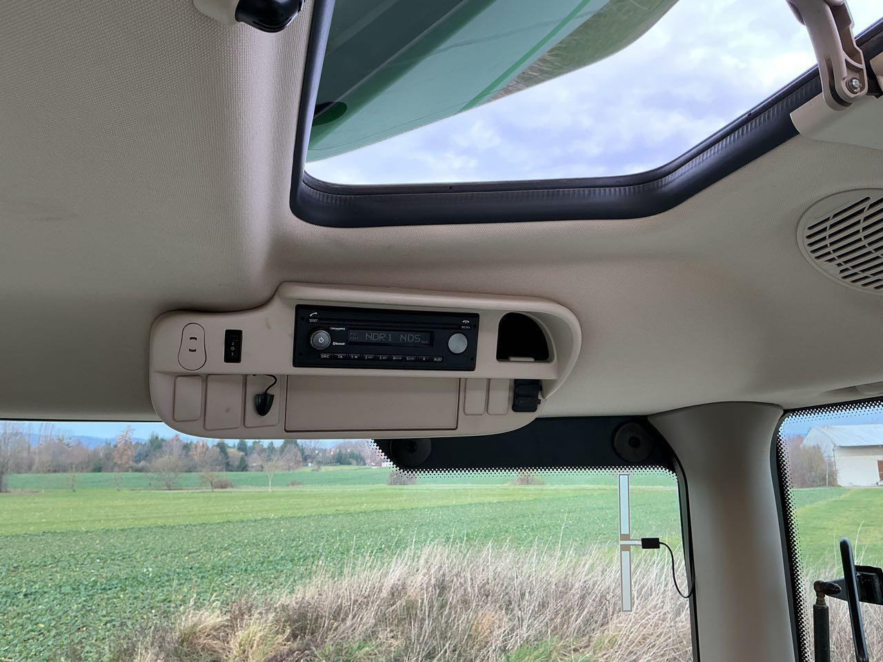 John Deere 6145 R Premium - Tracteur agricole: photos 5 John Deere 6145 R Premium - Tracteur agricole: photos 5