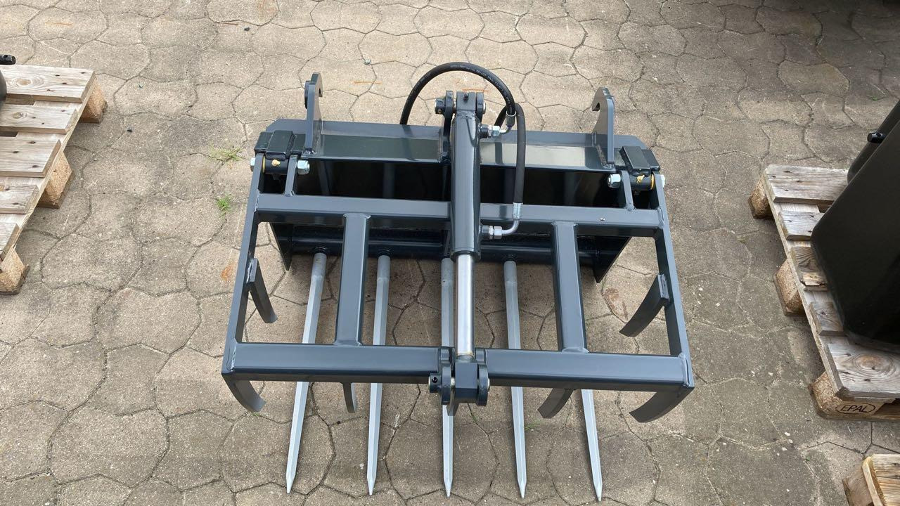 Schäffer Krokodilgebiss - Matériel d'ensilage: photos 3 Schäffer Krokodilgebiss - Matériel d'ensilage: photos 3